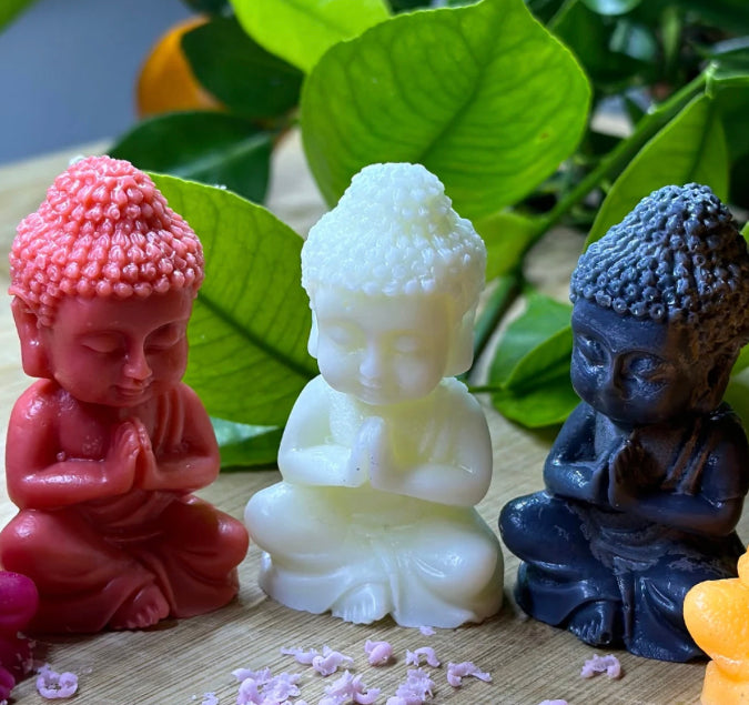 Small praying buddha wax melt