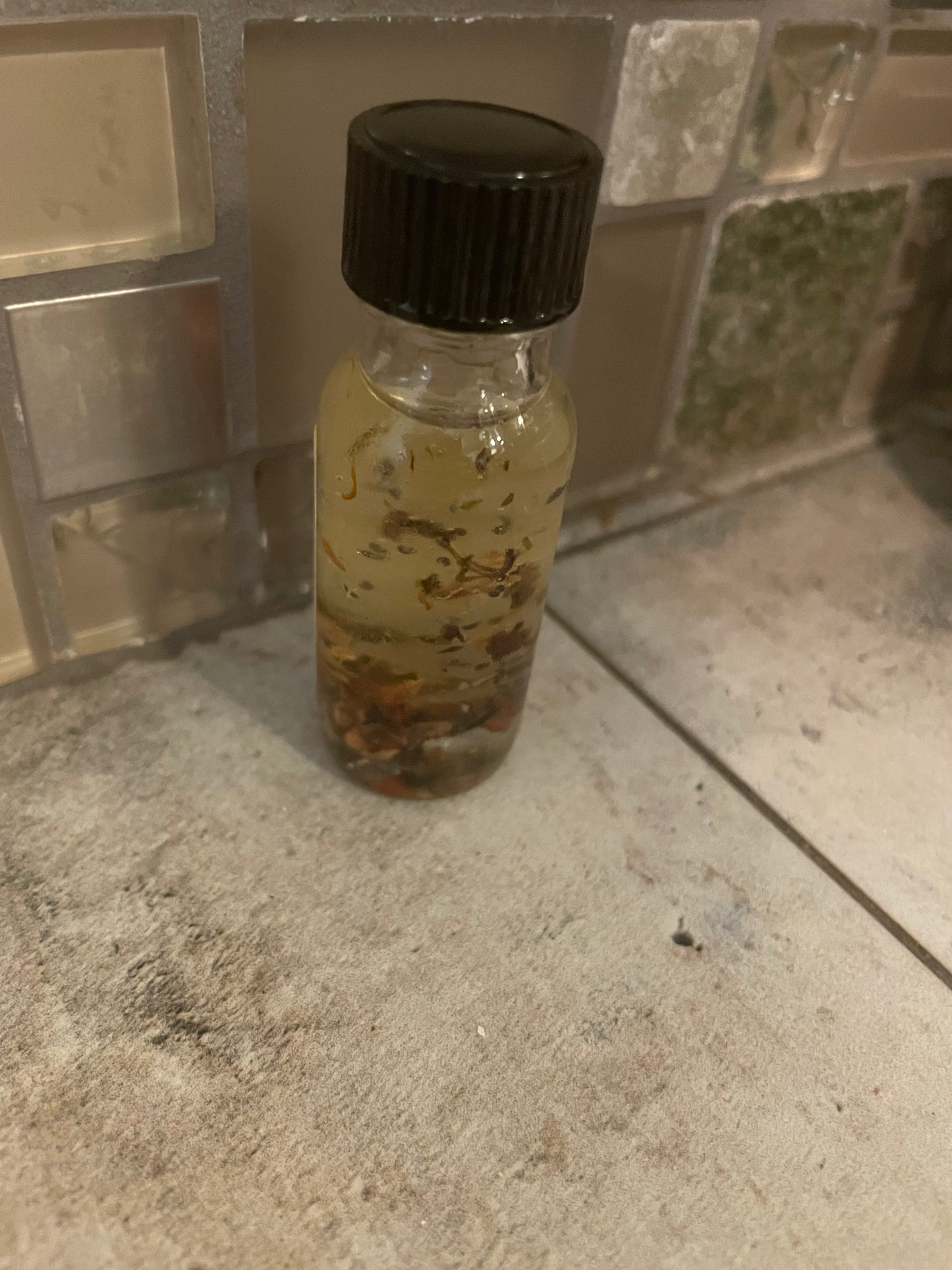 Controlling Oil/Yo te controlo