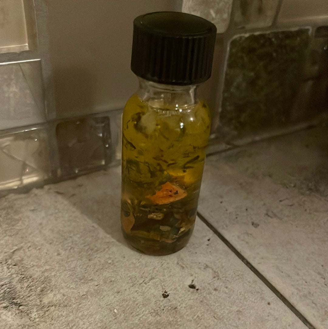 Goddess Of All Power/Diosas del poder