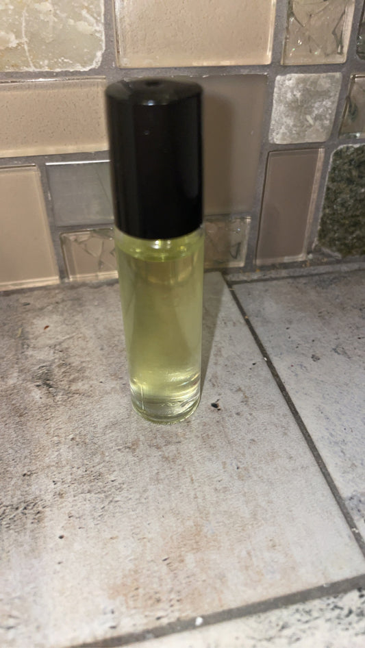 Money drawing perfume roll on