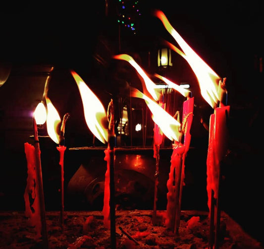 Dragon’s blood dressed chime candles